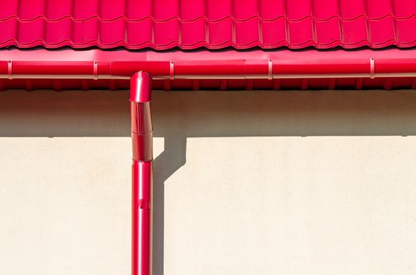 Cost of Downspout Reattachment in Niles